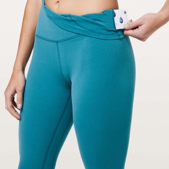 Lululemon Align Pant II *25" Capri 4 - Picture 4 of 9